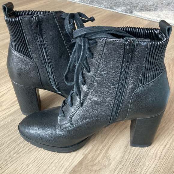 Corso Como Black Lace Up Ankle Boots - Picture 5 of 7